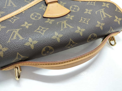 LOUIS VUITTON Monogram Shoulder Bag Shoulder Bag