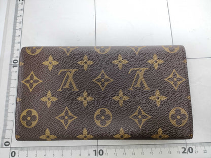LOUIS VUITTON Monogram Wallet
