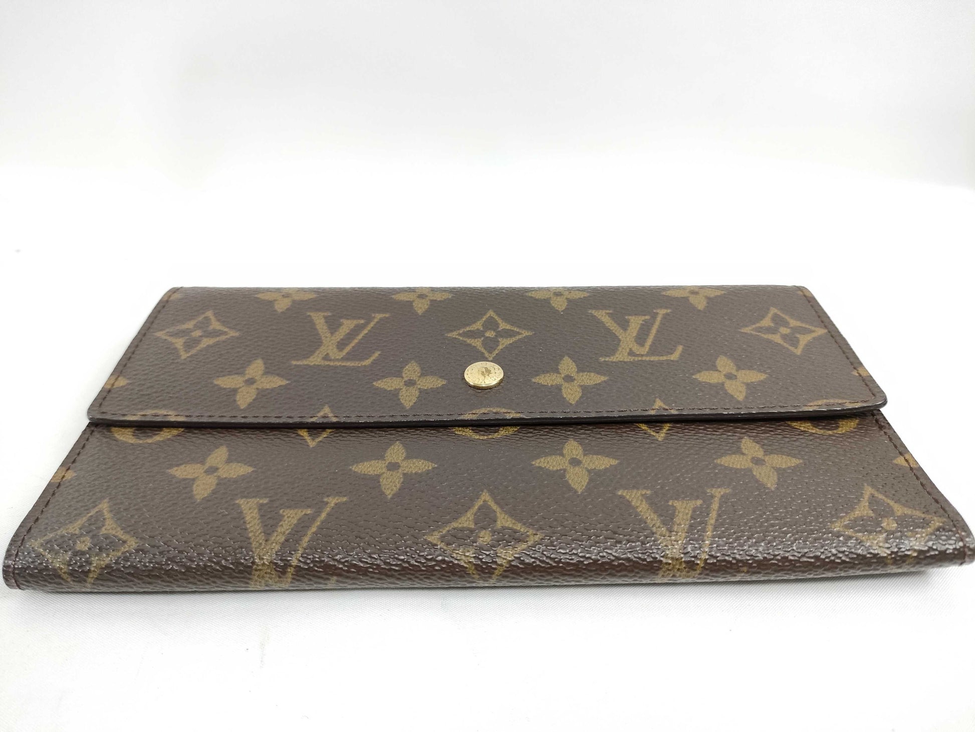 LOUIS VUITTON Monogram Wallet