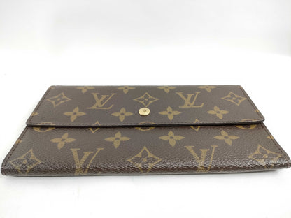 LOUIS VUITTON Monogram Wallet