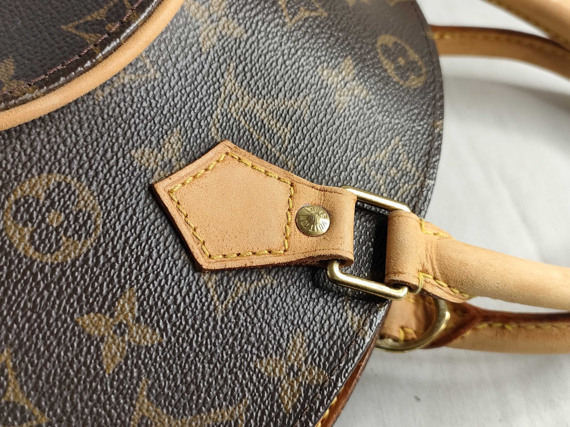 LOUIS VUITTON Monogram Ellipse Handbag