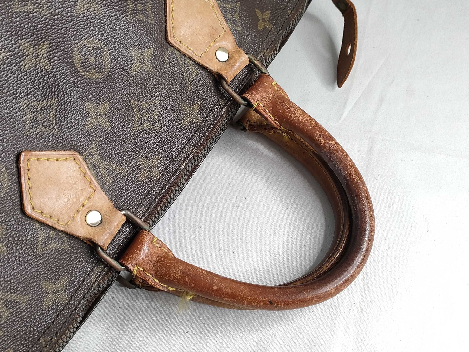 LOUIS VUITTON Monogram Speedy 35 Handbag M41524