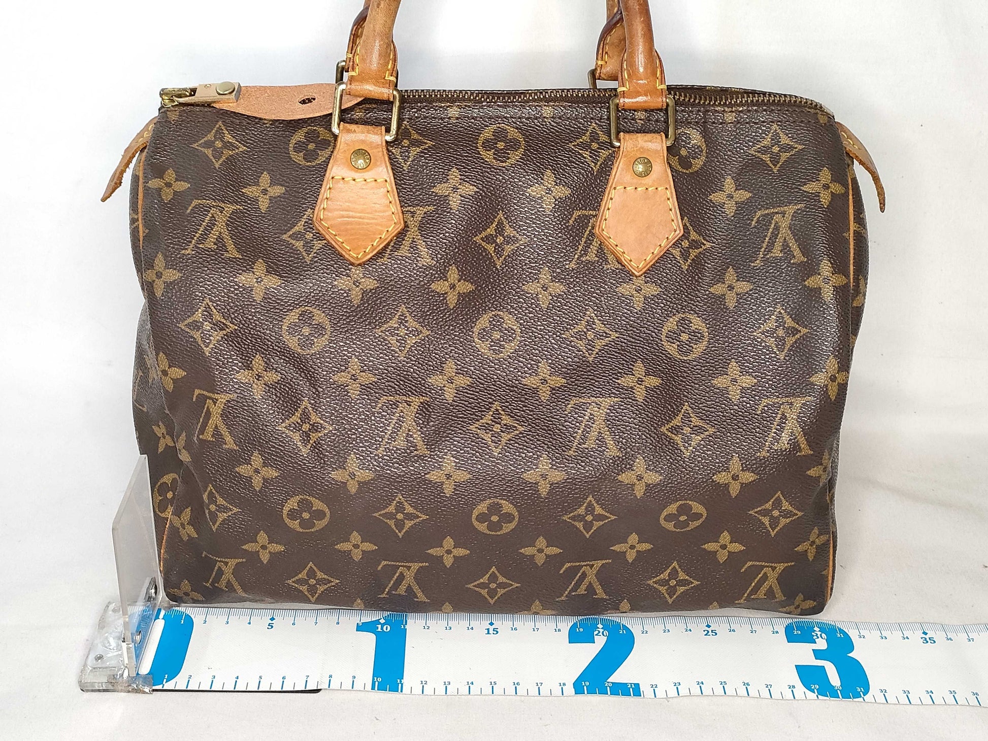 LOUIS VUITTON Monogram Speedy 30 Handbag M41526