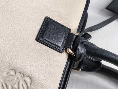 LOEWE Amazona Handbag