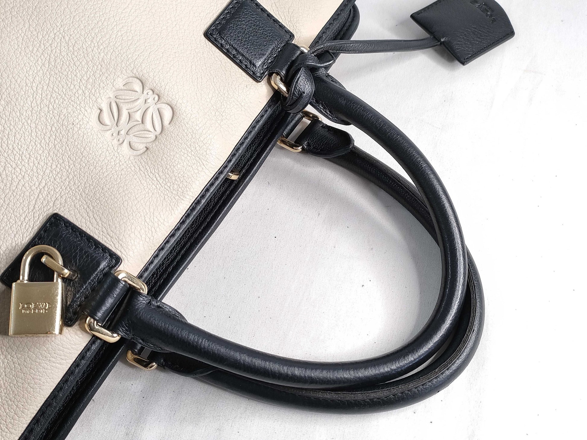 LOEWE Amazona Handbag