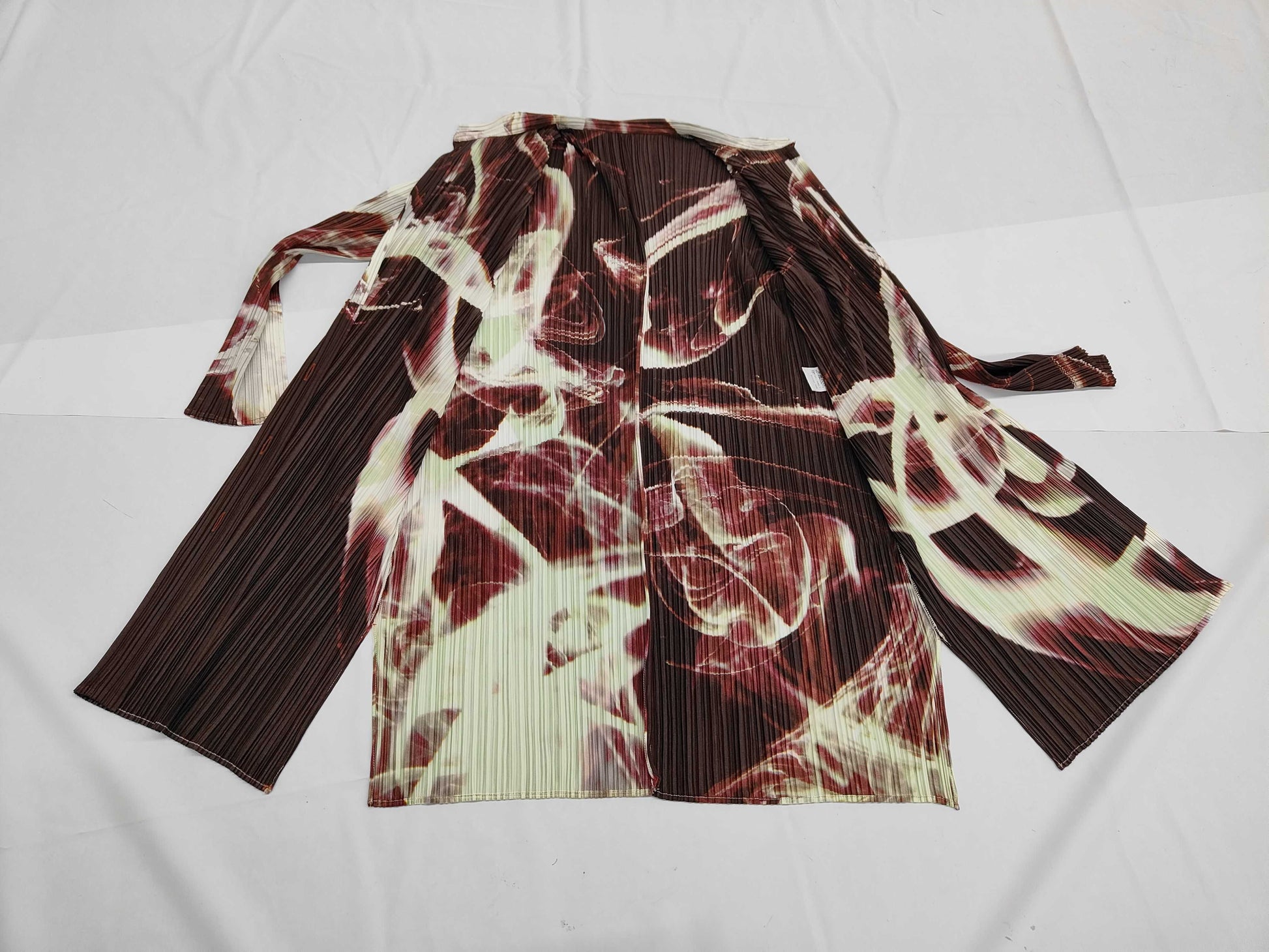 ISSEY MIYAKE Pleats Please all-over print dress