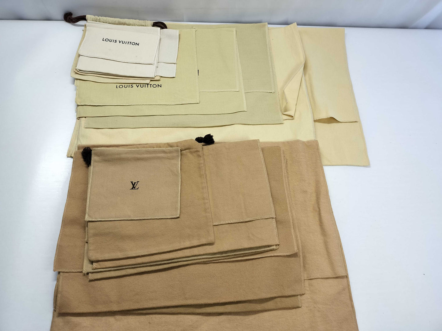 LOUIS VUITTON Dust Bags, 20-Piece Set 