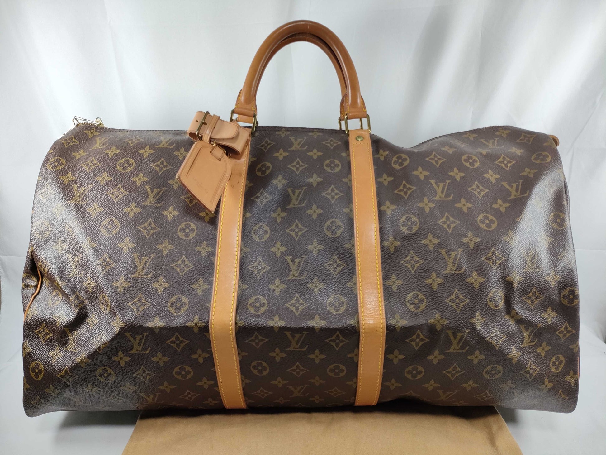 LOUIS VUITTON Monogram Louis Vuitton Keepall 60 Boston Bag