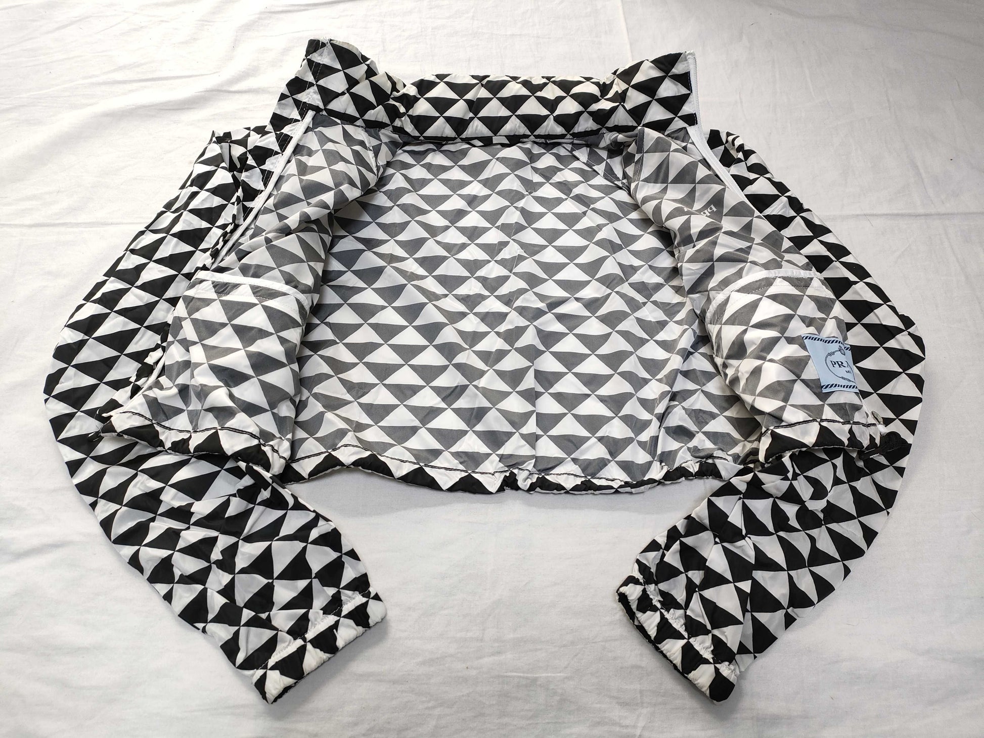 PRADA PRADA PRADA Nylon Jacket 23SS Cropped Length with Hanger Top Jacket