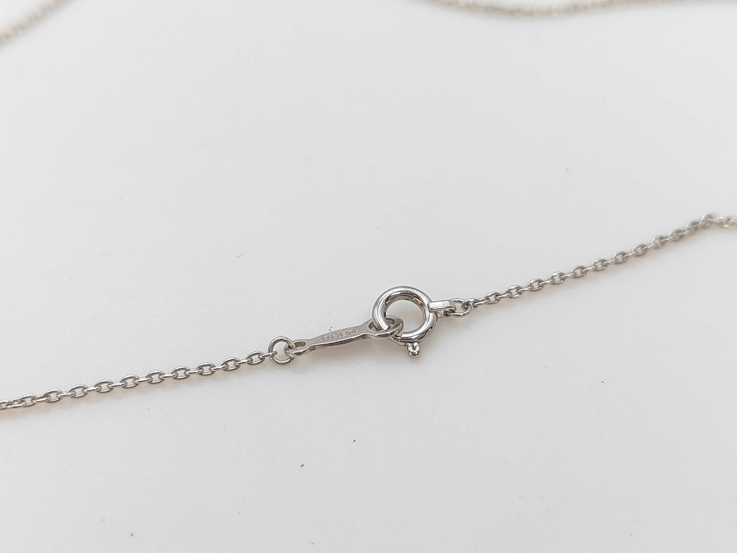 MIKIMOTO Treble Clef Motif Necklace with 0.03ct D0.15ct Colored Stones and 4.1g K18 