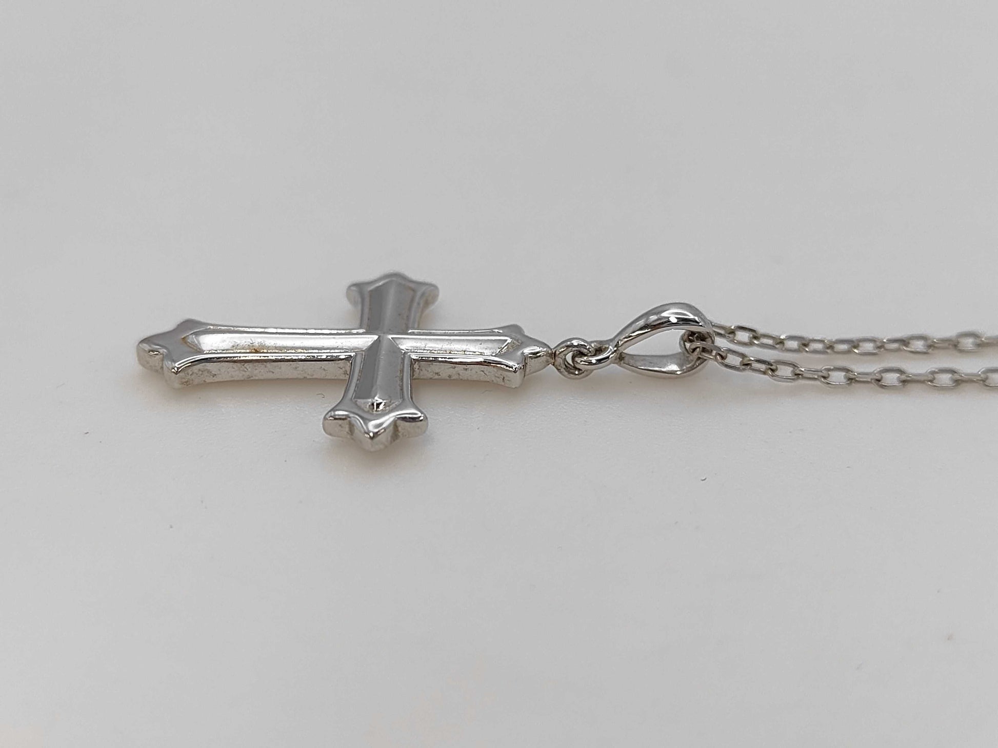 MIKIMOTO Cross K18 5.5g Necklace 