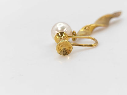 MIKIMOTO Pearl Earrings, Diameter Approx. 6.4mm x 2, 18K Gold, 4.3g 