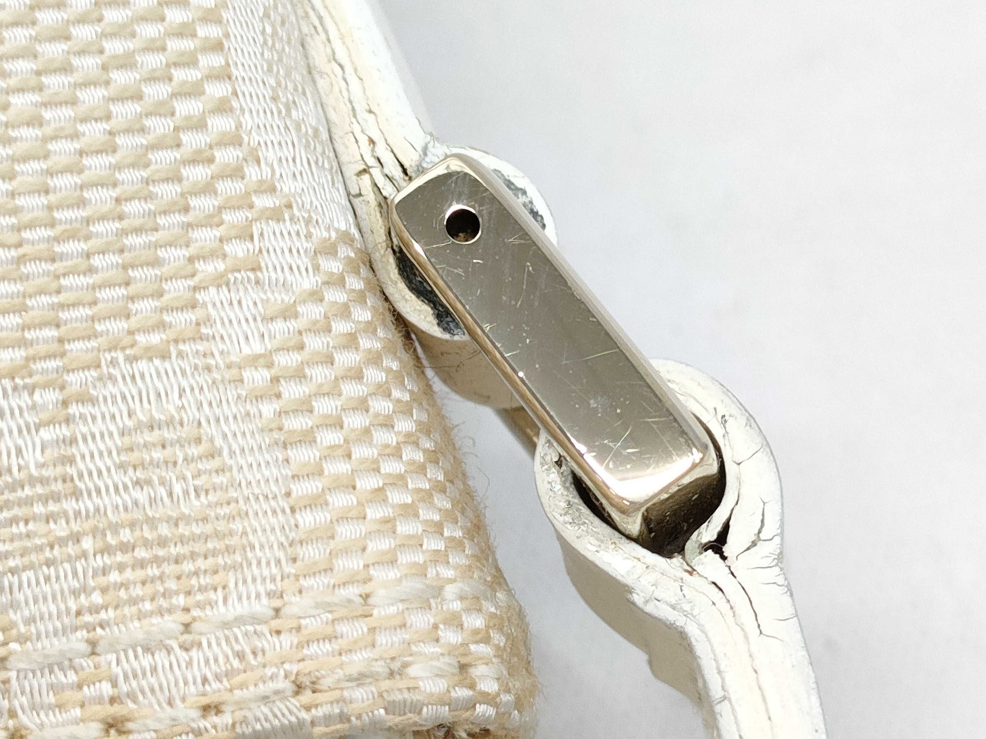 GUCCI GG Canvas 039/1103 Pouch