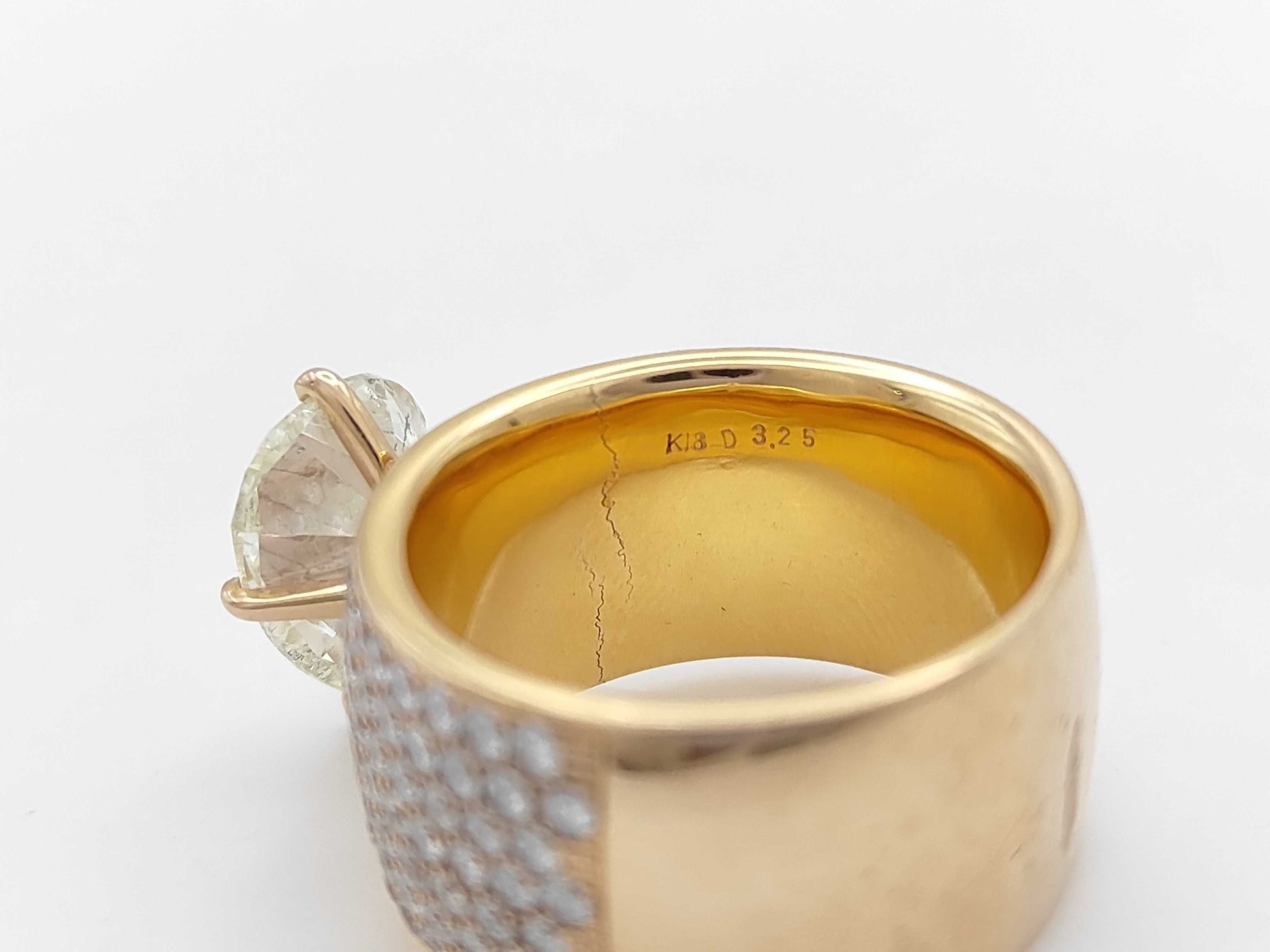 LDH D4.025ct FD3.25ct K18 28.1g Ring 