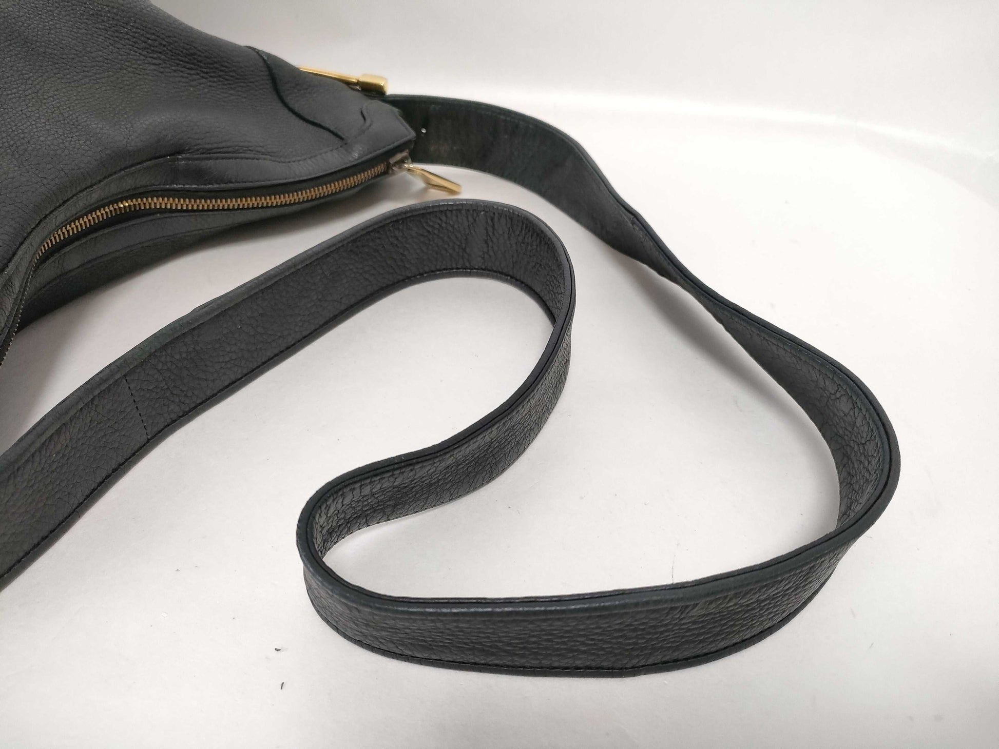 GUCCI GG Leather Black Shoulder Bag