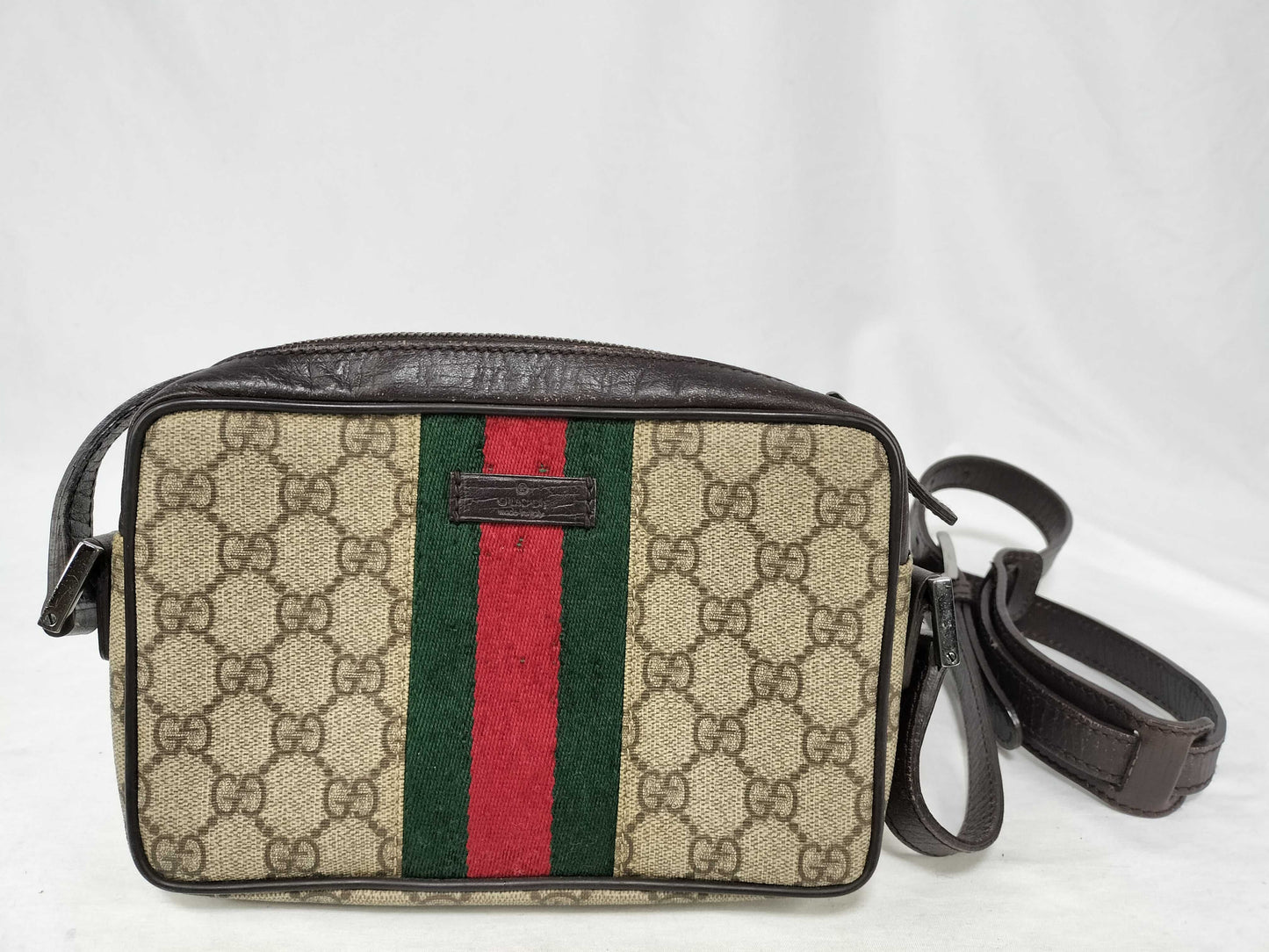 GUCCI GG Supreme Gucci Sherry Line Shoulder Bag GG Supreme Brown Shoulder Bag
