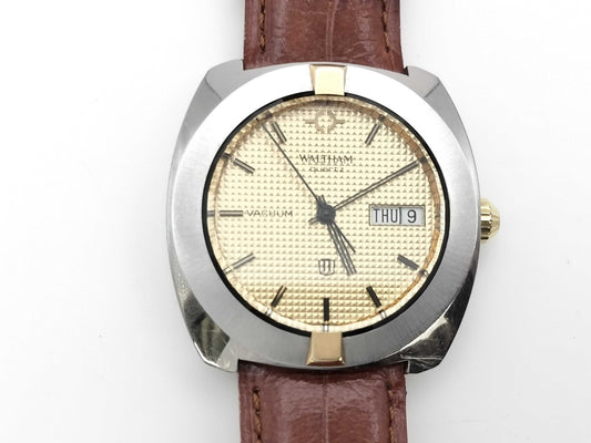 WALTHAM VACUUM 9362 Quartz Men's Watch
