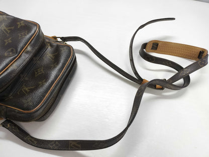 LOUIS VUITTON Monogram LV Amazon TH0015 Shoulder Bag