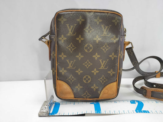 LOUIS VUITTON Monogram LV Amazon TH0015 Shoulder Bag