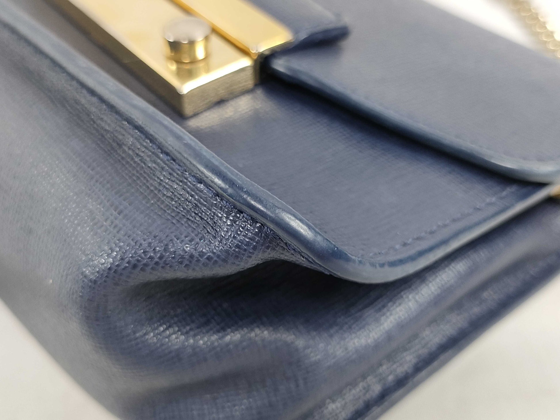 FURLA Metropolis Chain Shoulder Bag with Logo Plate