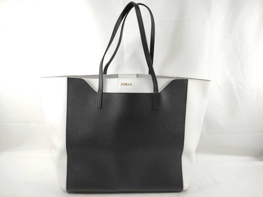 FURLA Fantasia Tote Bag in Excellent Condition, Gold Logo, Shoulder Bag, A4 Size, Two-Tone Design