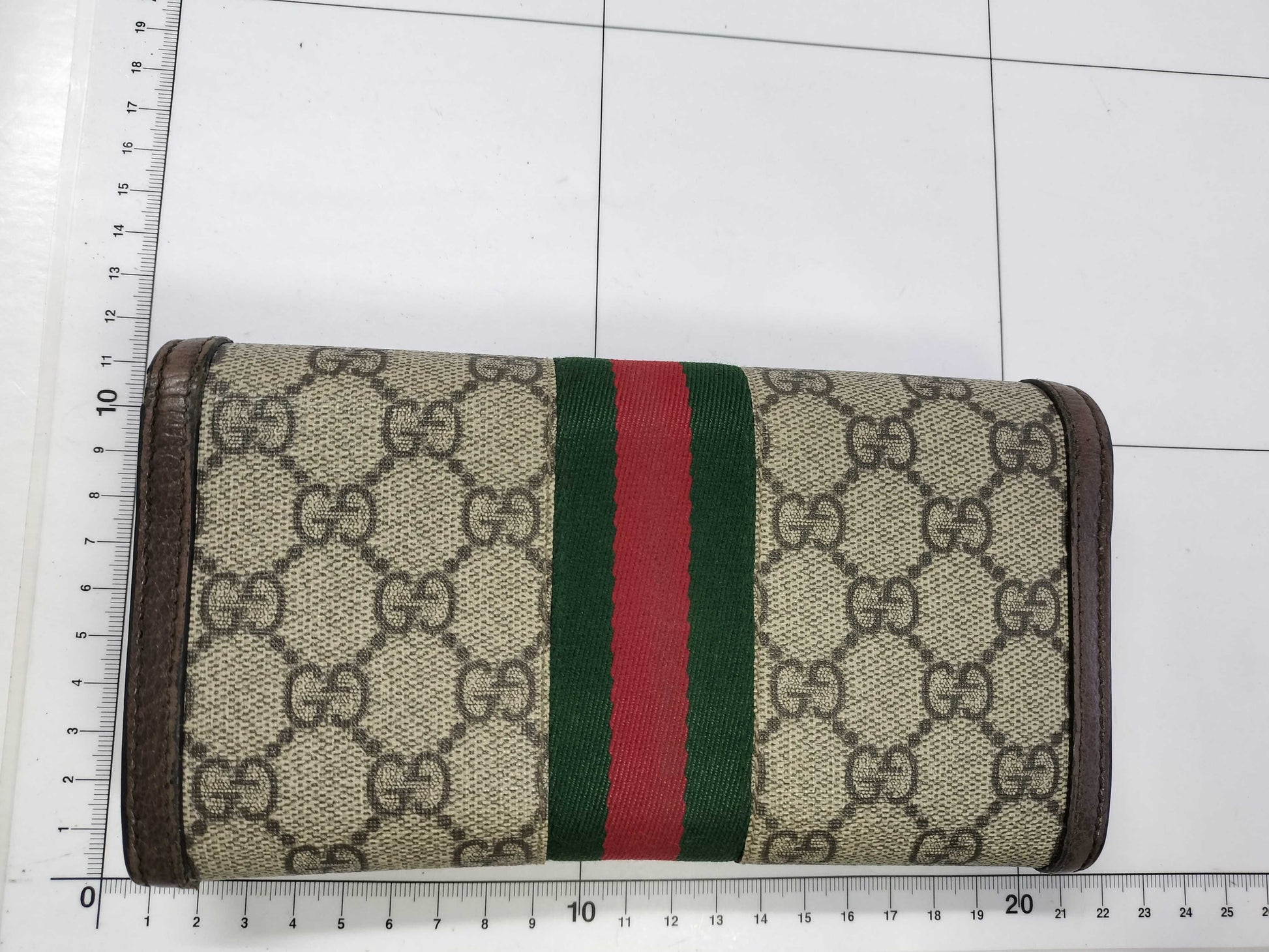 GUCCI GG Supreme Gucci GG Marmont 523153 PVC and Leather Round Zip Wallet Brown