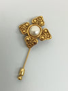CHANEL Pin Brooch GP x Faux Pearl Gold Brooch