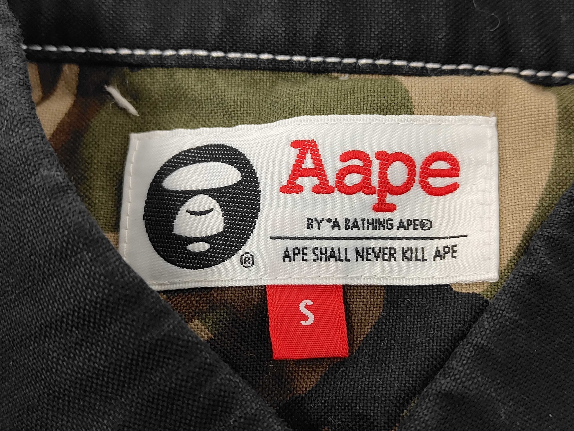 Bathing Ape Shirt Size S Shirt