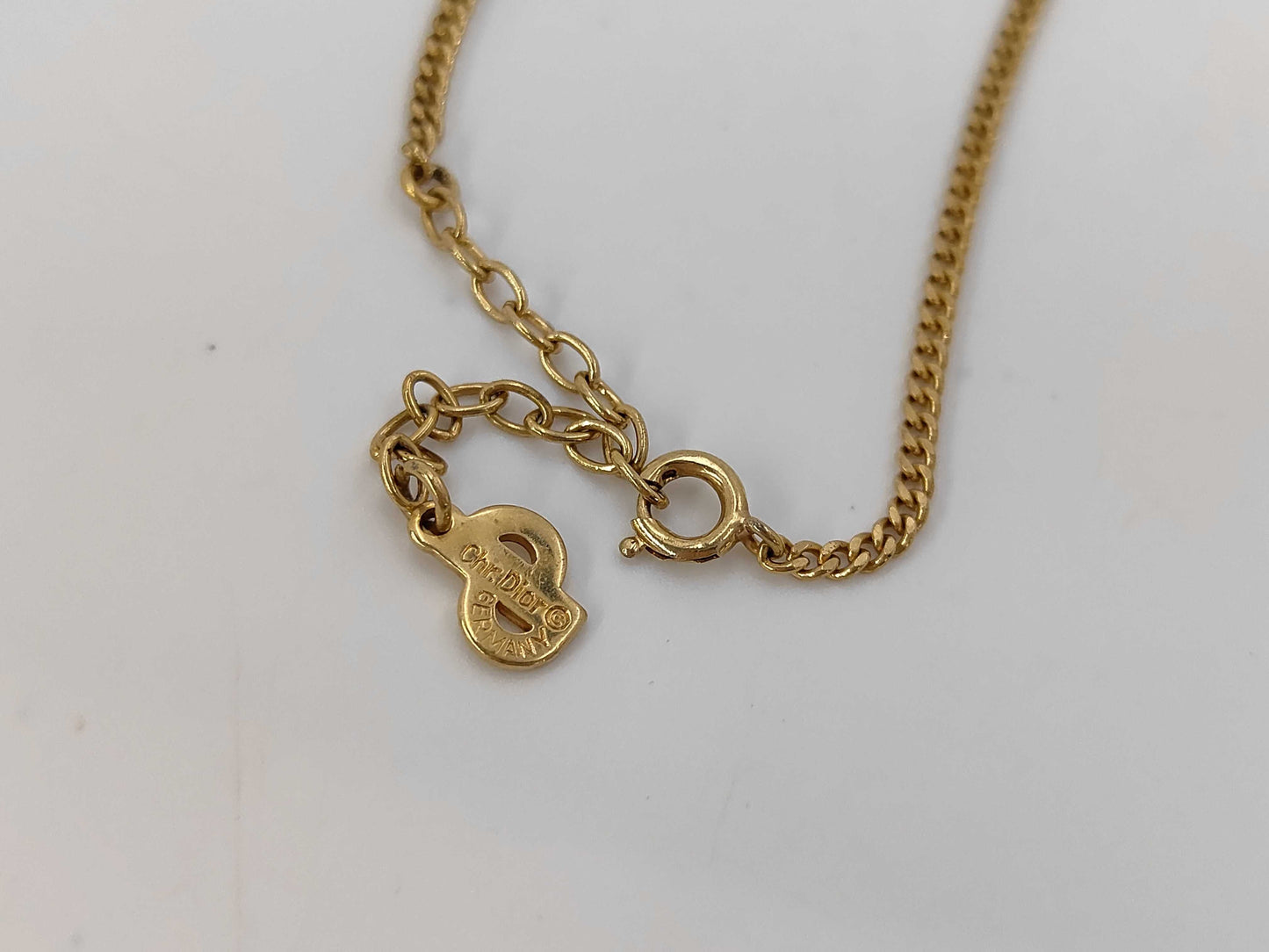 Dior Dior logo necklace necklace