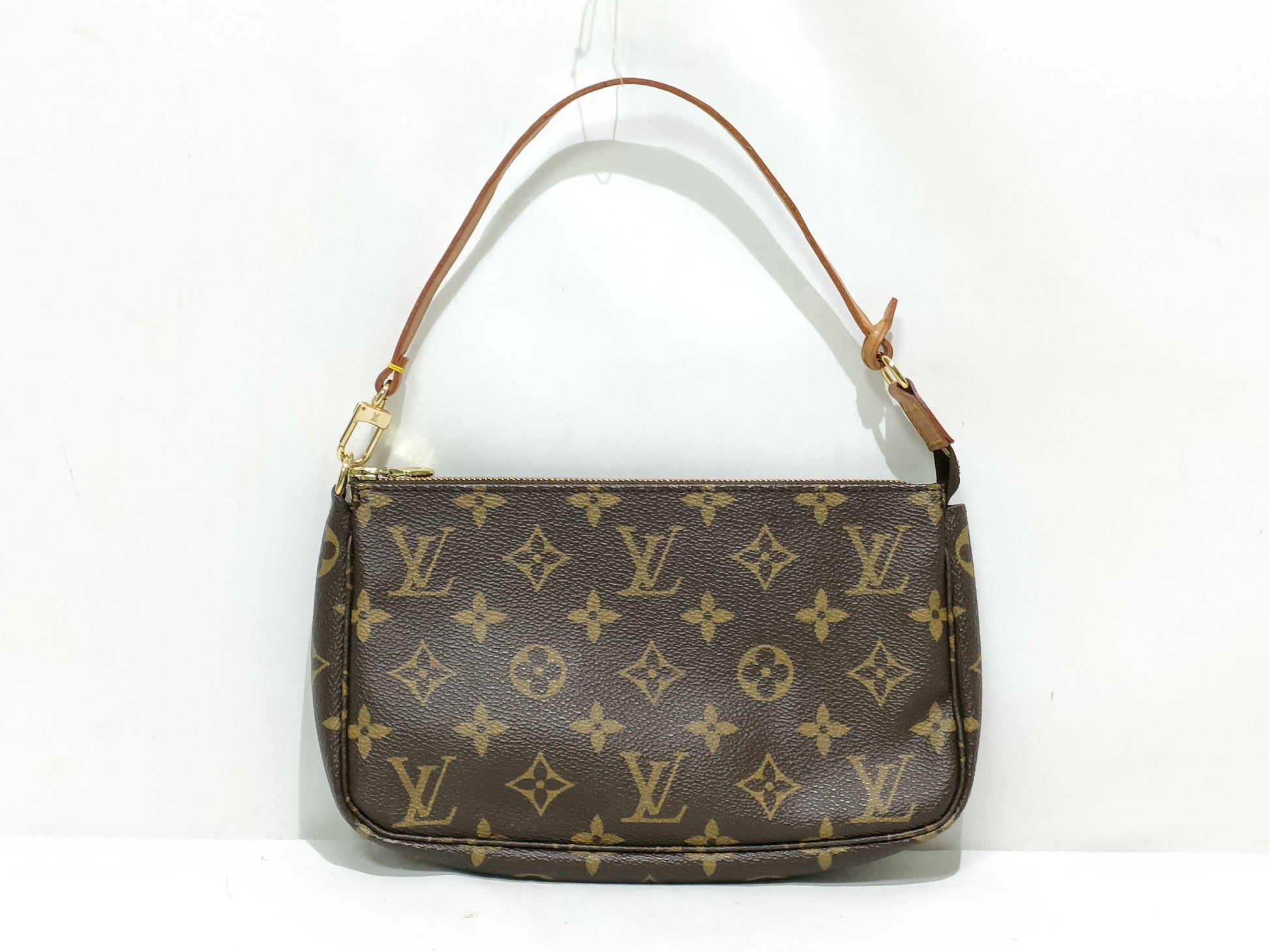LOUIS VUITTON Monogram Pochette Accessoires M51980 AR1928 Pouch Handbag