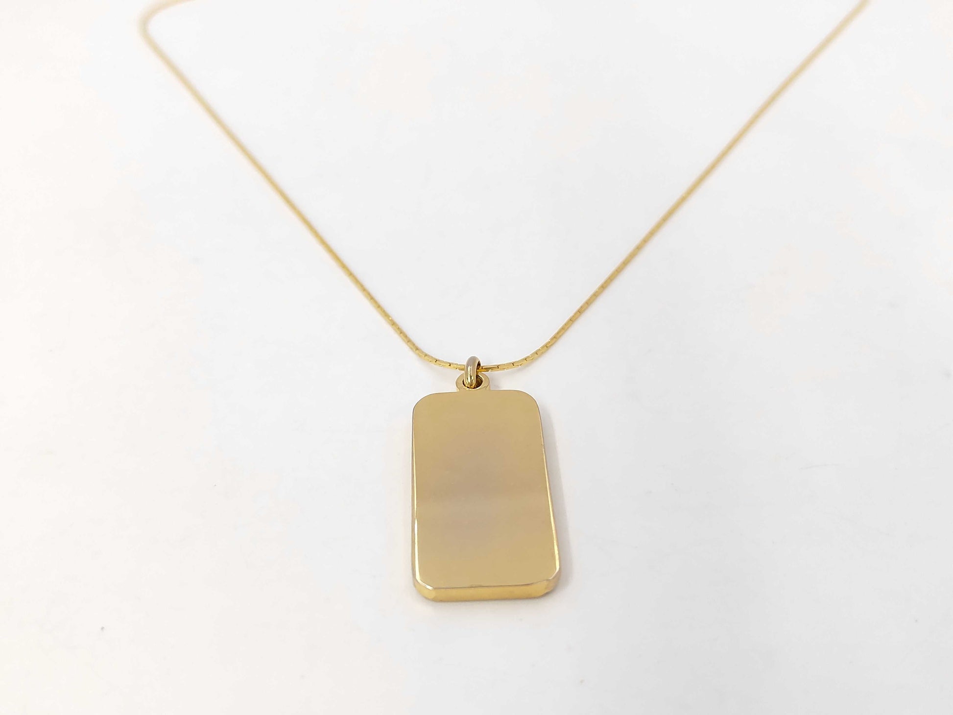 Dior logo plate necklace