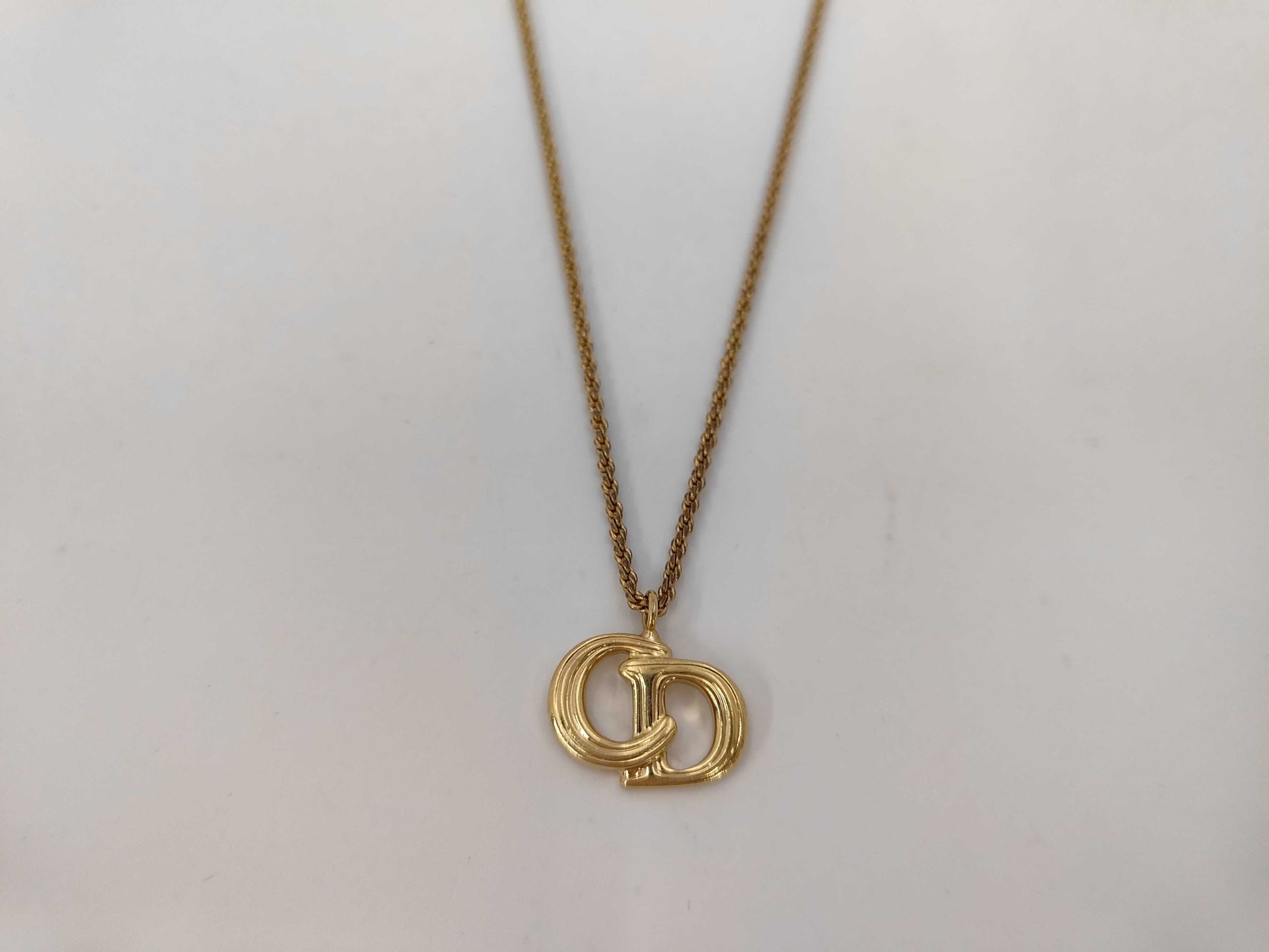 Dior CD logo necklace
