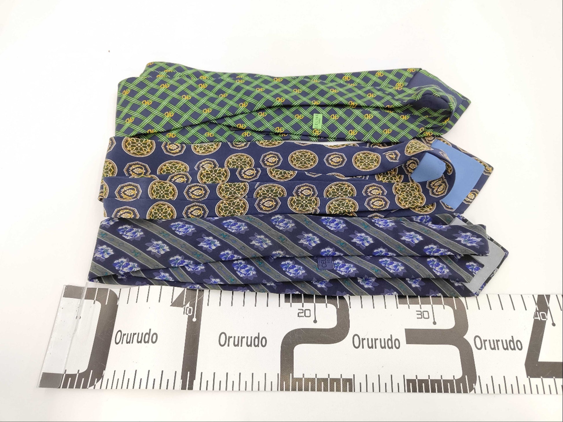 CELINE 3-piece necktie set, other accessories