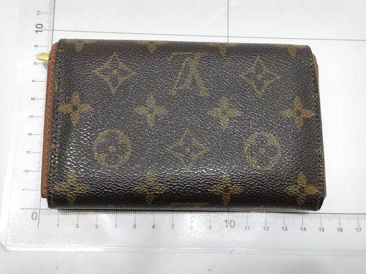LOUIS VUITTON Monogram Tresor Wallet