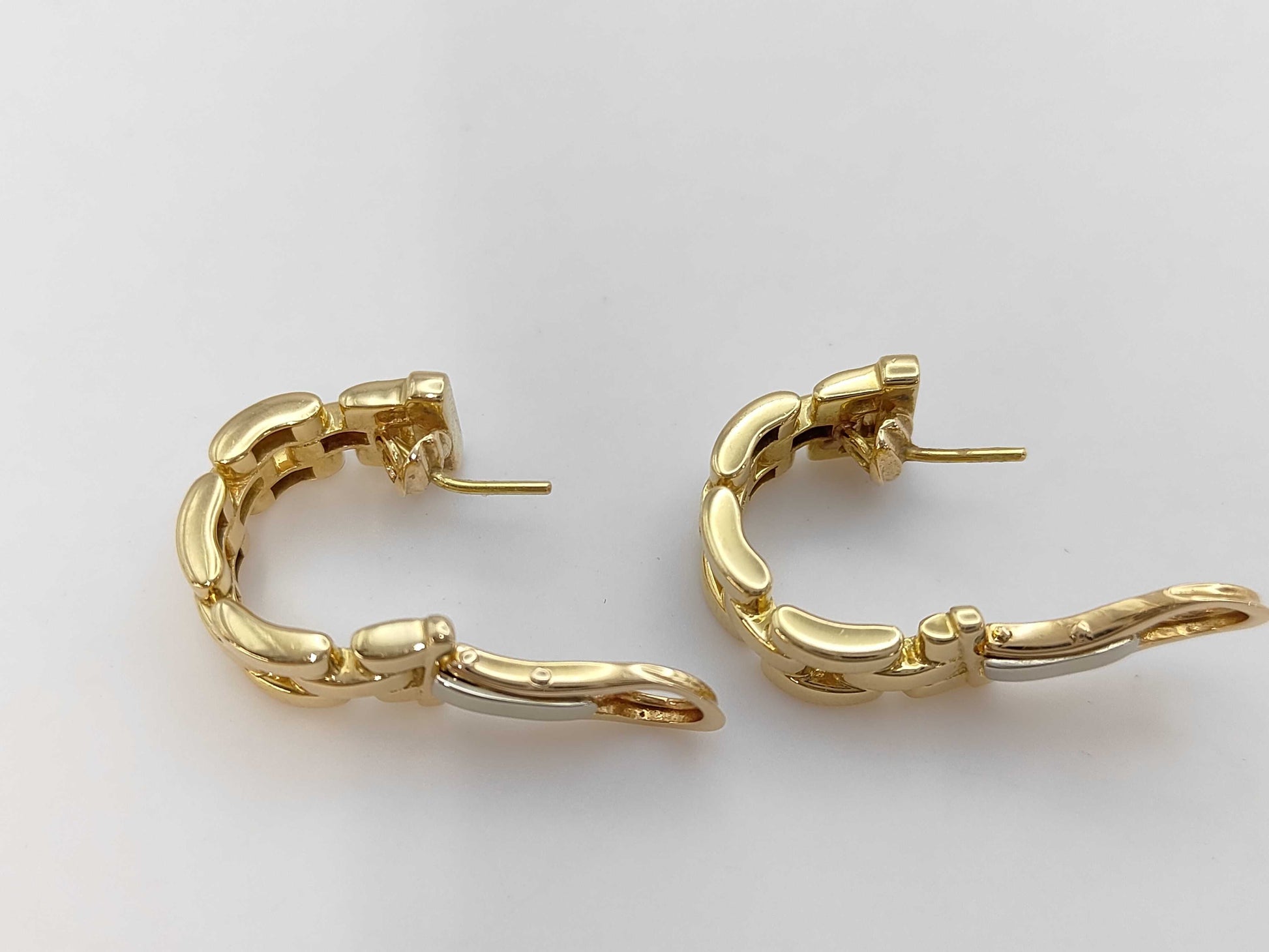 Cartier Maillon Panthère Diamond Earrings, Yellow Gold 750, 14.6g 