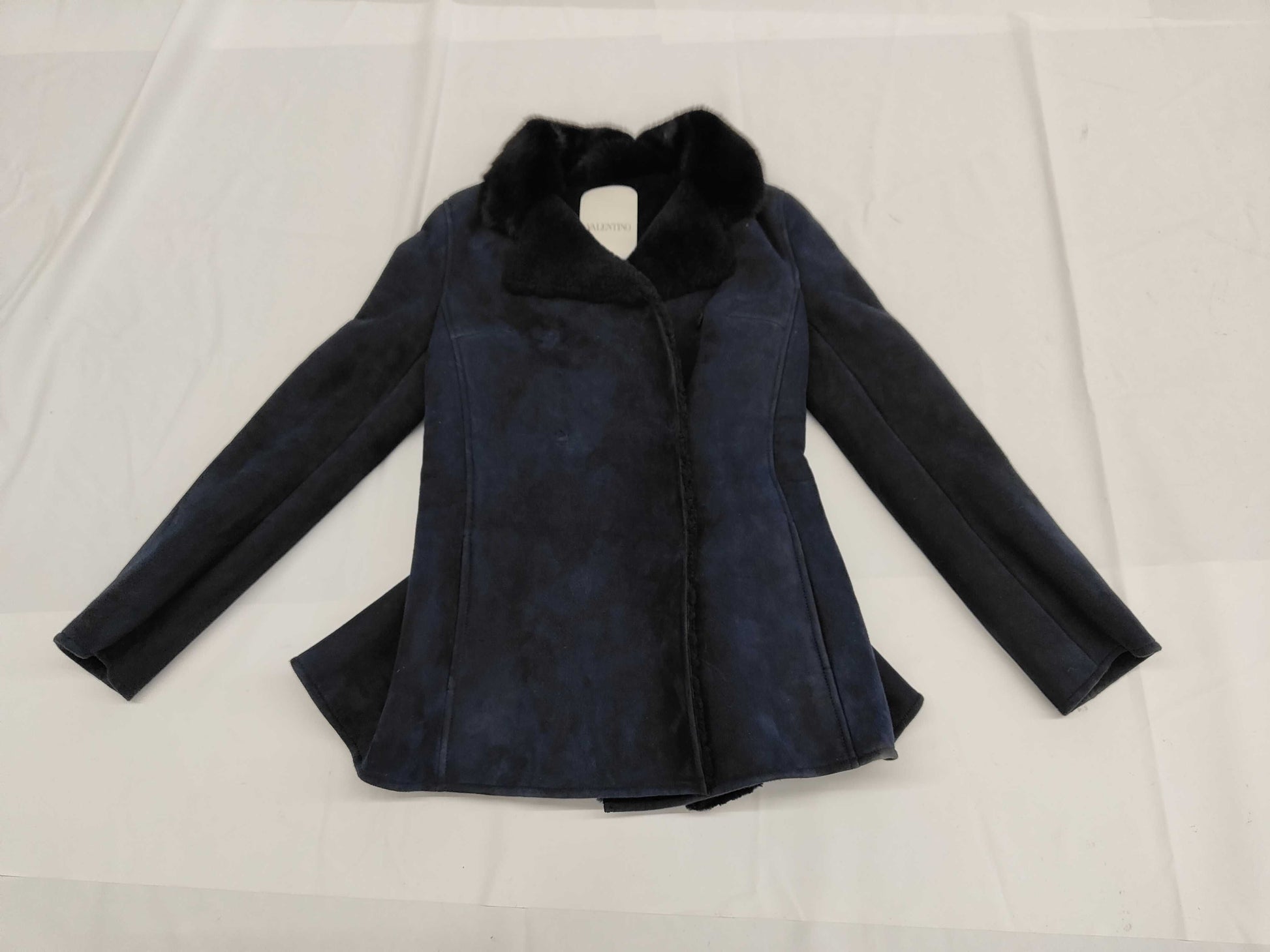 VALENTINO Excellent condition VALENTINO mink fur and mouton coat with current tag