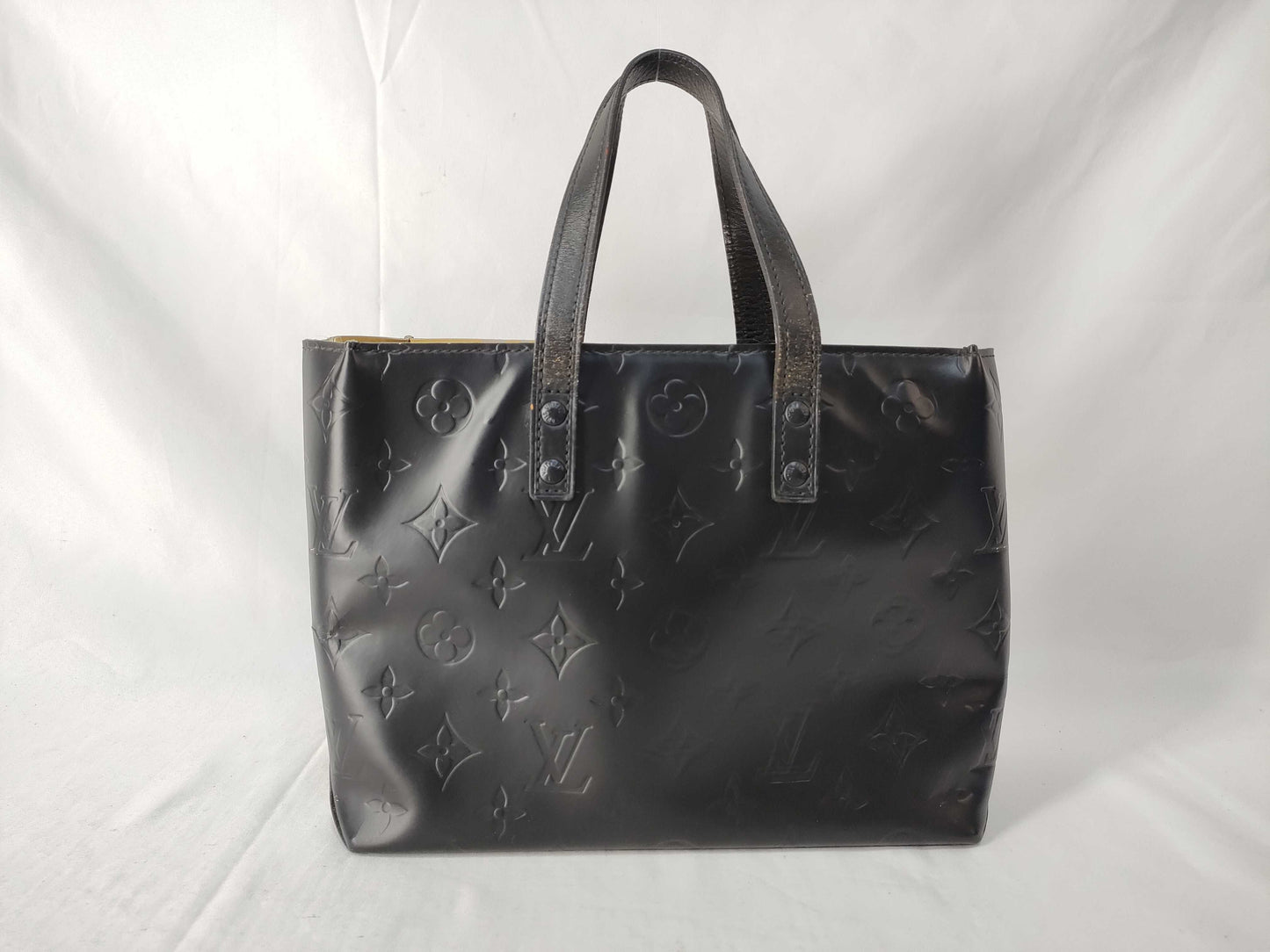 LOUIS VUITTON Monogram Matte Louis Vuitton Monogram Matte Reed PM Handbag