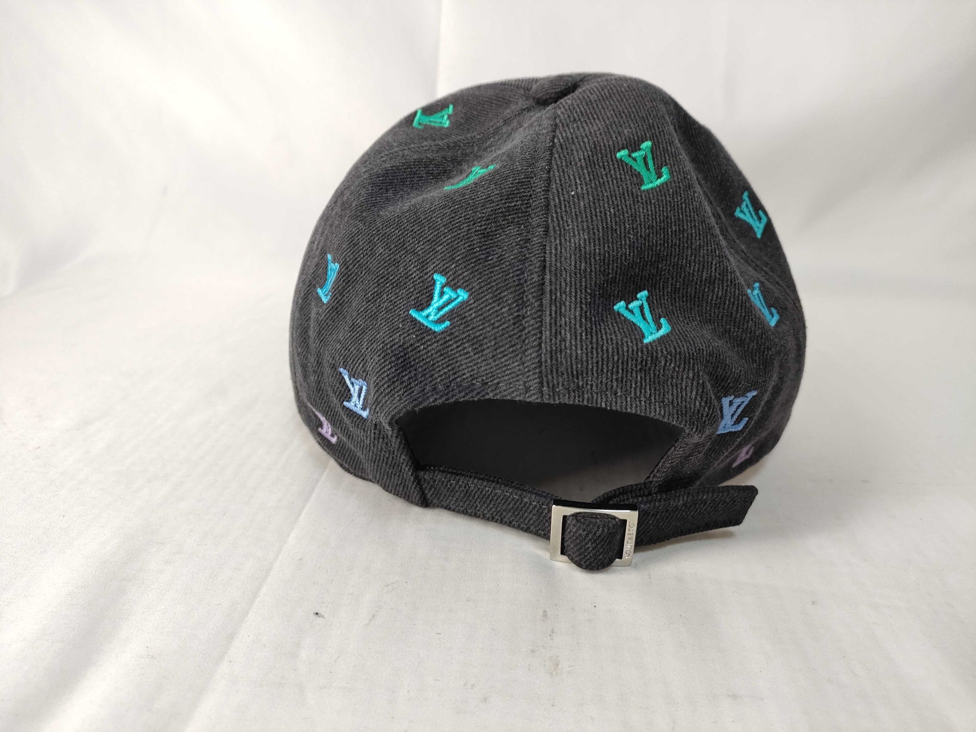 LOUIS VUITTON Louis Vuitton Monogram Embroidered Cap Other Apparel
