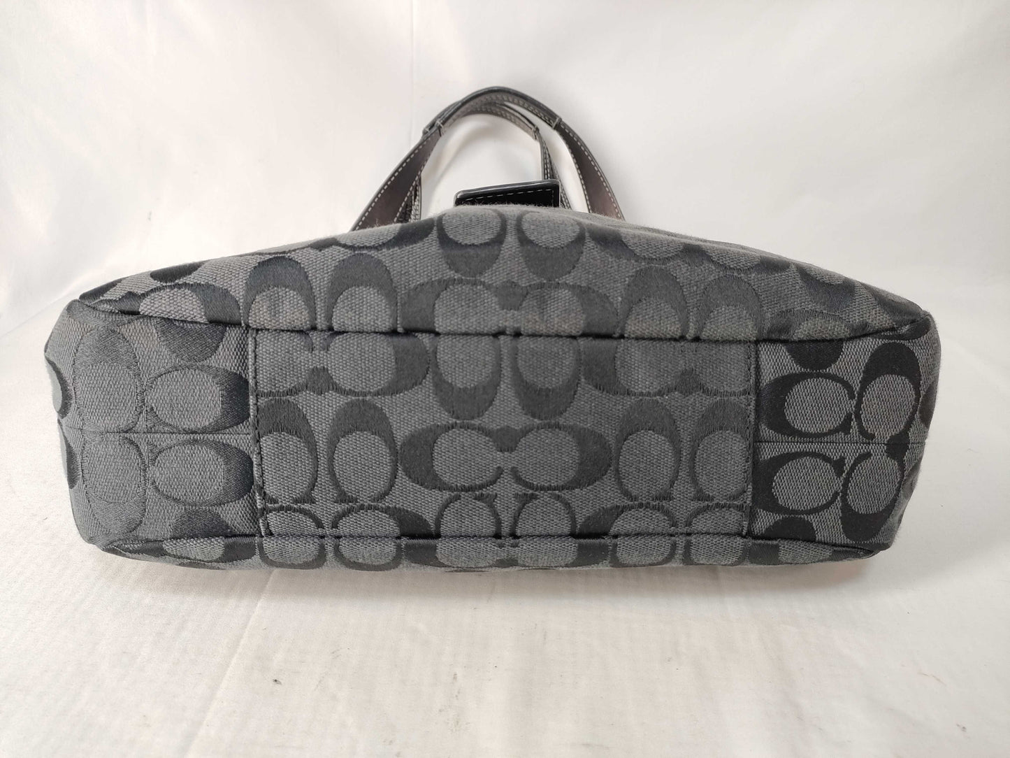 COACH Soho One-Shoulder Bag Signature F17094 Shoulder Bag