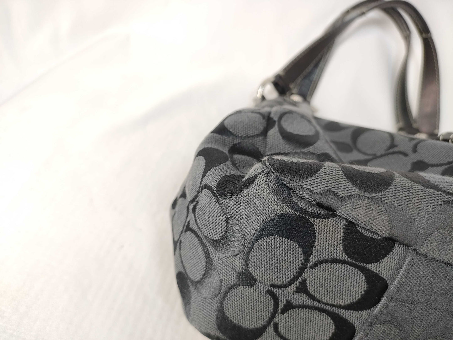 COACH Soho One-Shoulder Bag Signature F17094 Shoulder Bag