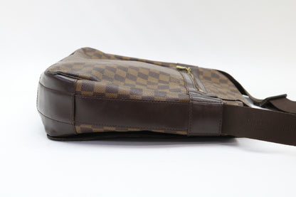 LOUIS VUITTON Damier Bastille Shoulder Bag