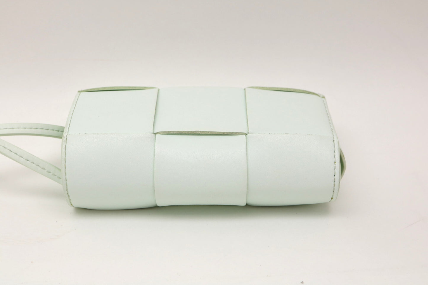 BOTTEGA VENETA Maxi Intrecciato Mini Cassette Body Bucket Shoulder Bag