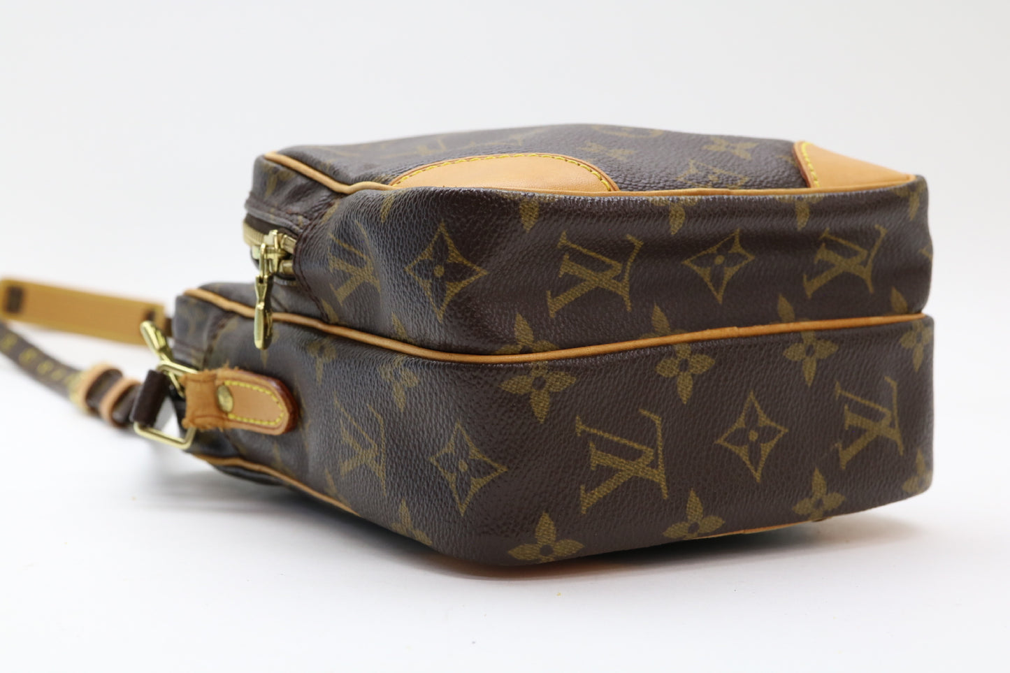 LOUIS VUITTON Monogram Amazon Shoulder Bag