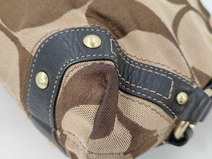 COACH Canvas Signature One-Shoulder Bag Shoulder Bag