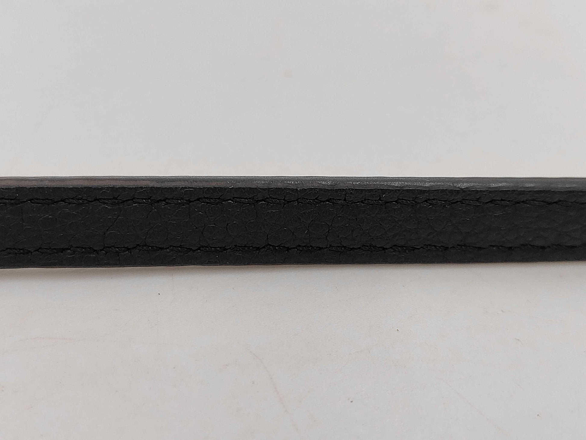 LOUIS VUITTON Empreinte Pochette Black UNIFORMES Shoulder Bag