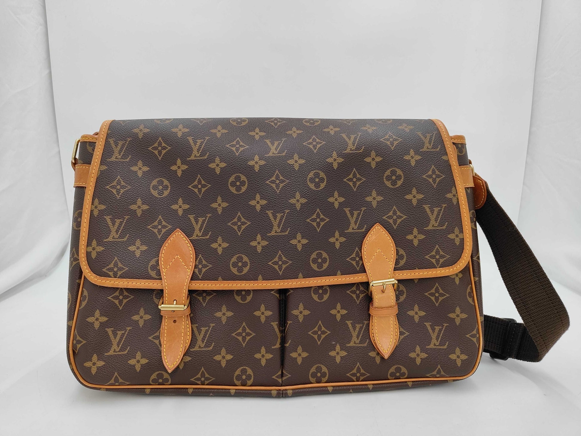LOUIS VUITTON Monogram M42249 Gibessier GM Shoulder Bag