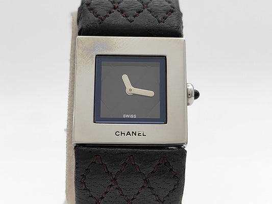 CHANEL Matelasse H0116 F.D.88951 Quartz Women's Watch