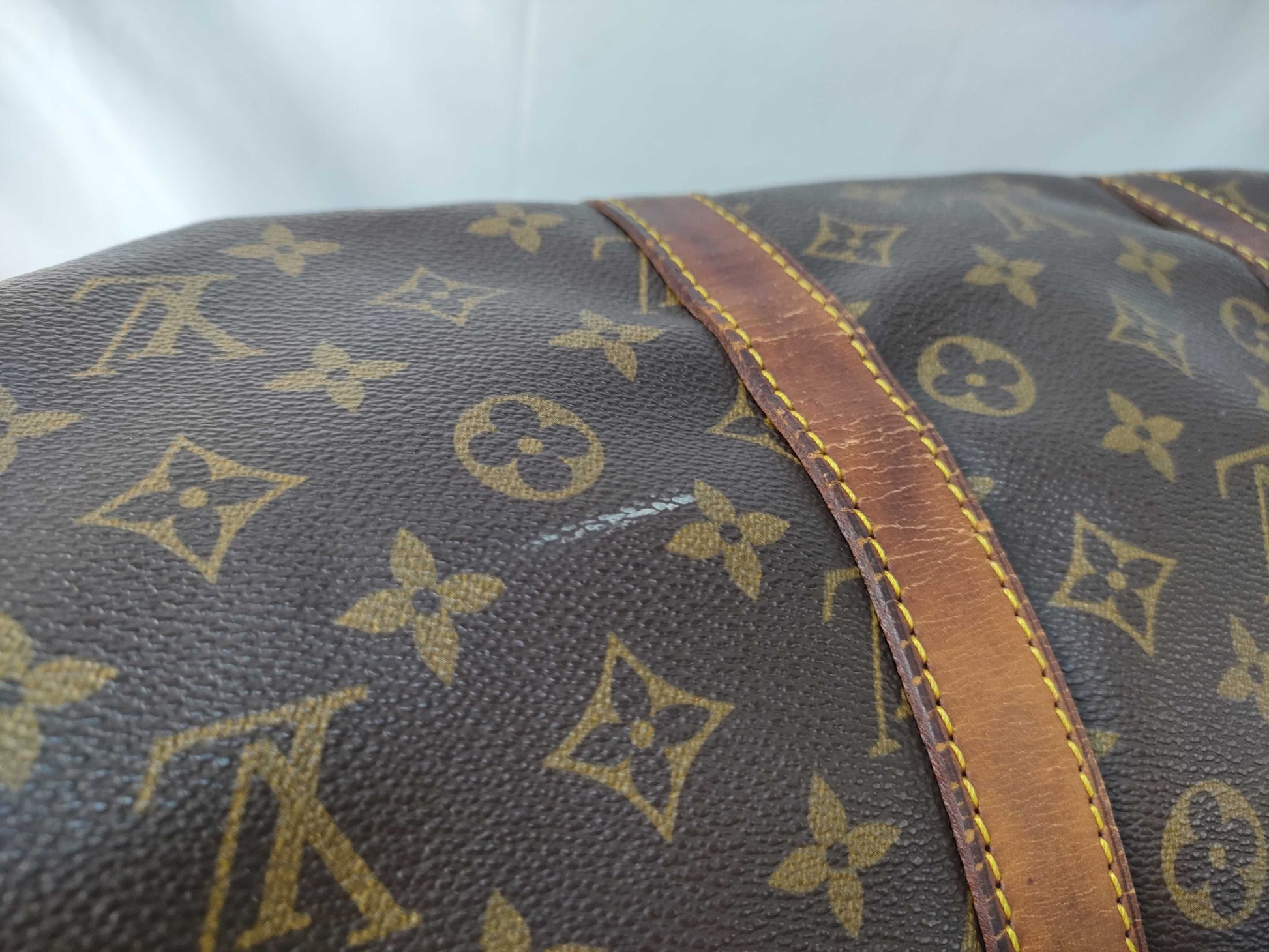 LOUIS VUITTON Monogram Louis Vuitton Monogram Keepall 55 Boston Bag