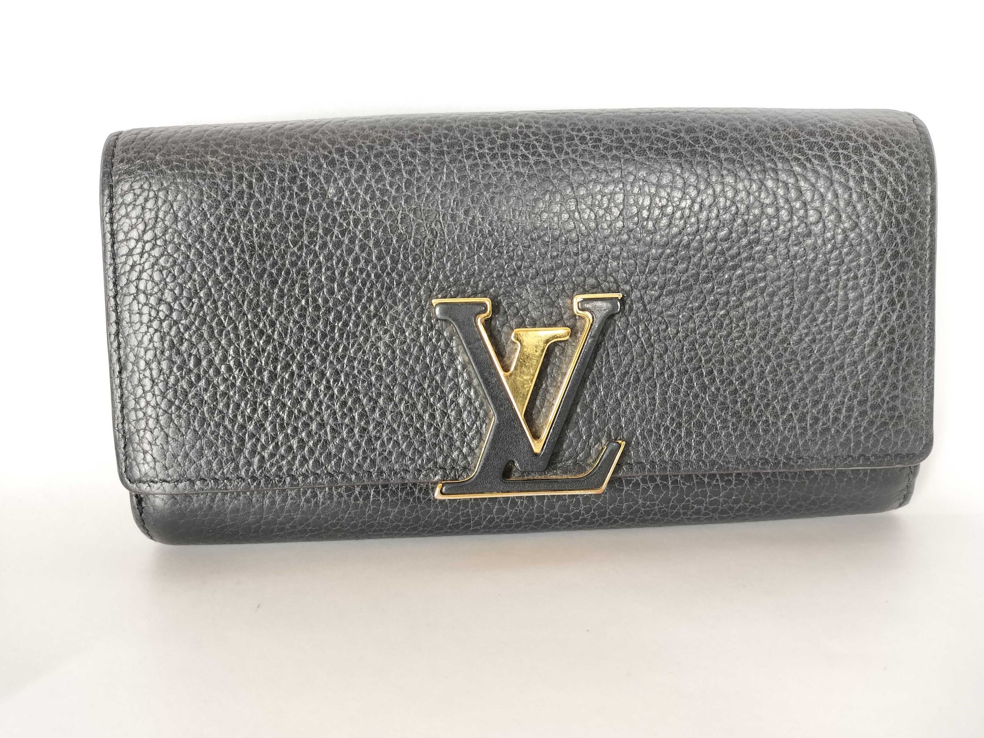 LOUIS VUITTON Monogram Portefeuille Capucines Wallet