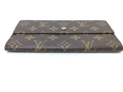 LOUIS VUITTON Monogram Louis Vuitton Monogram International Wallet